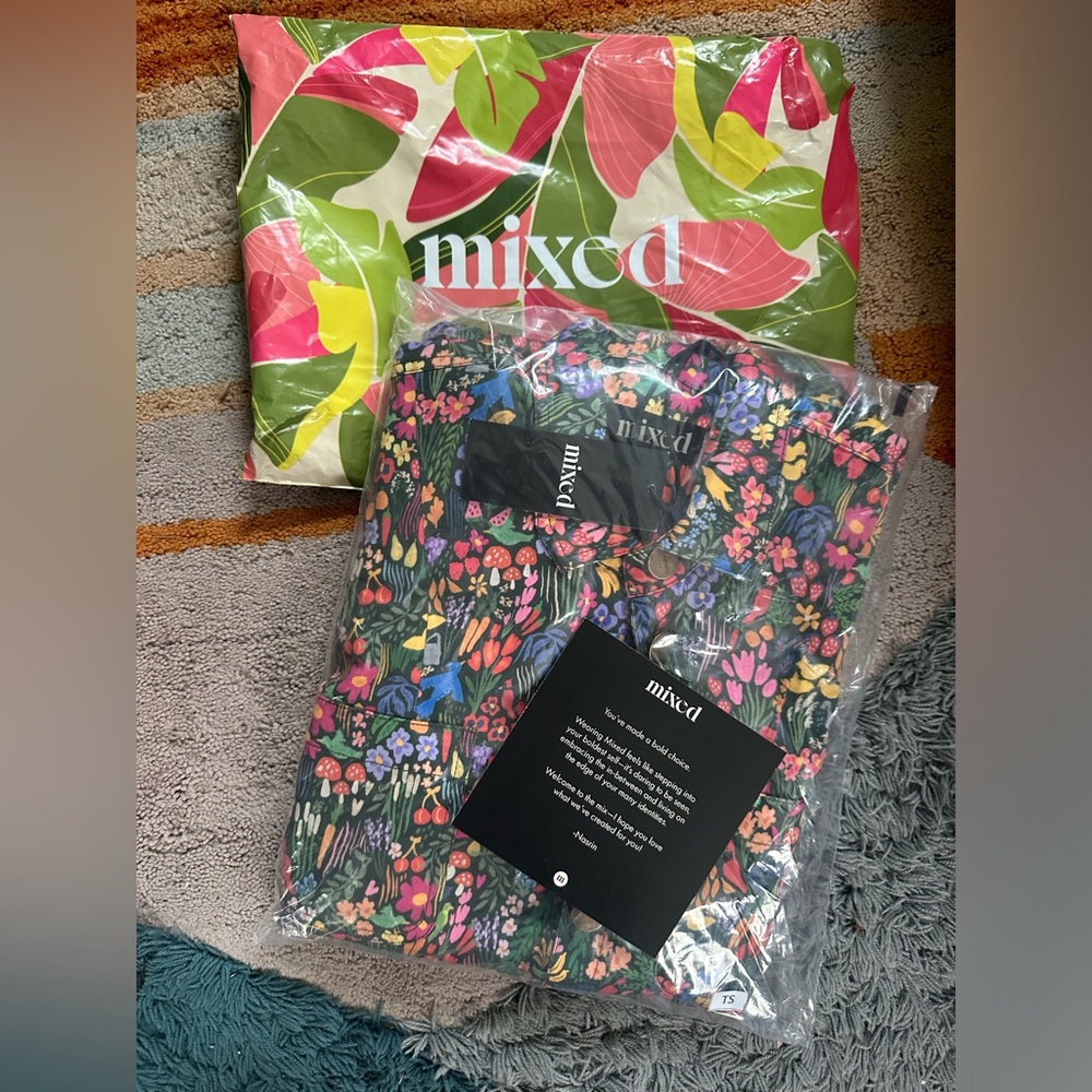 NWT Mixed by Nasrin Secret Garden Jumpsuit Small Tall
